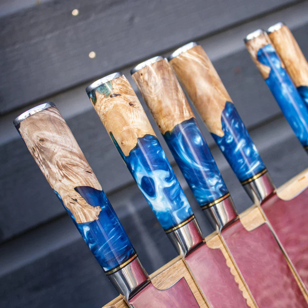 The Knife Base